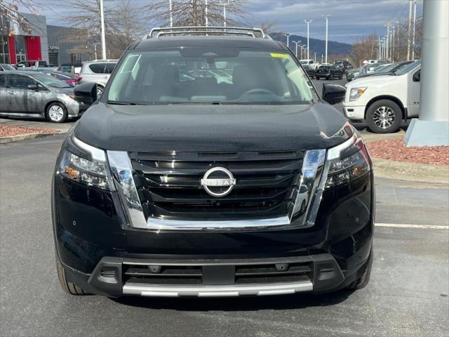 new 2025 Nissan Pathfinder car, priced at $52,605