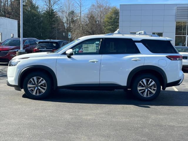 new 2025 Nissan Pathfinder car, priced at $43,366
