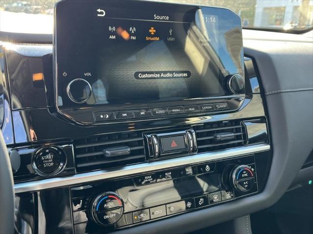 new 2025 Nissan Pathfinder car, priced at $43,366