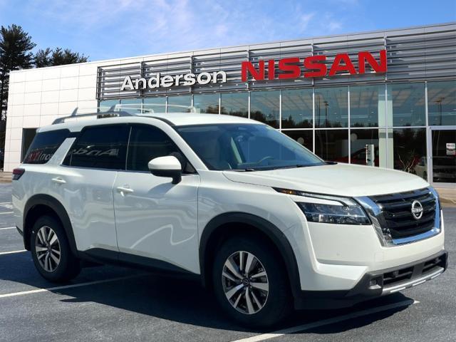 new 2024 Nissan Pathfinder car, priced at $44,817