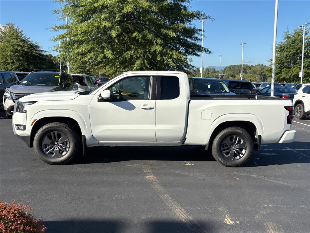 new 2025 Nissan Frontier car, priced at $34,320