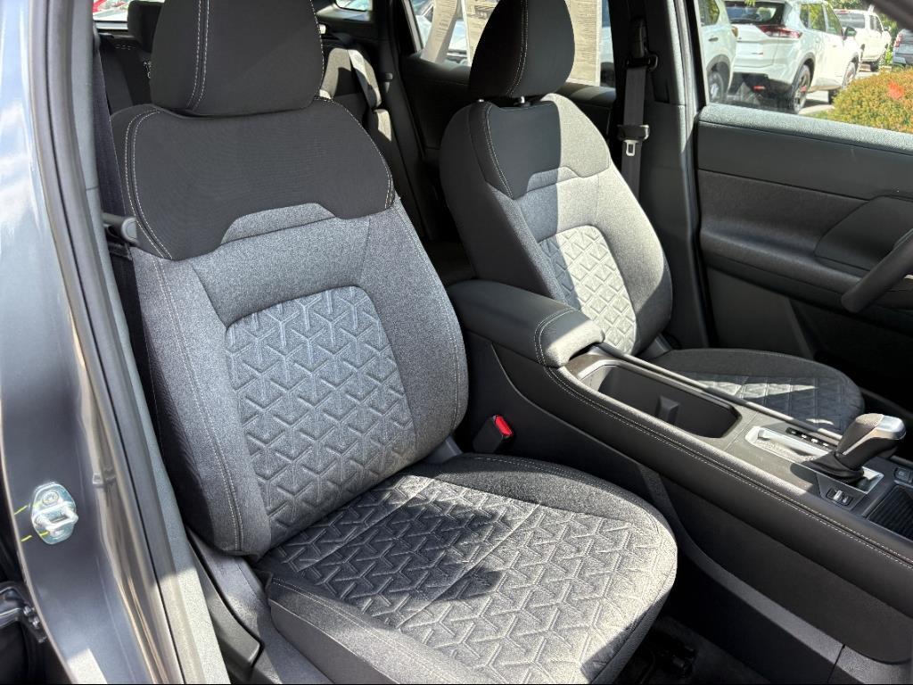 new 2025 Nissan Kicks car, priced at $26,937