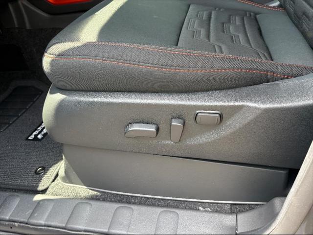new 2025 Nissan Frontier car, priced at $42,224