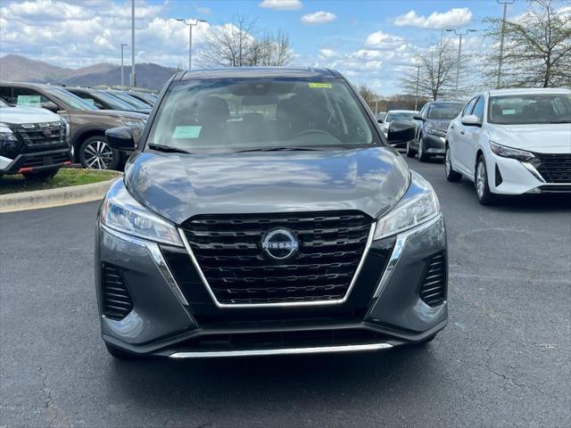 new 2025 Nissan Kicks car, priced at $23,179