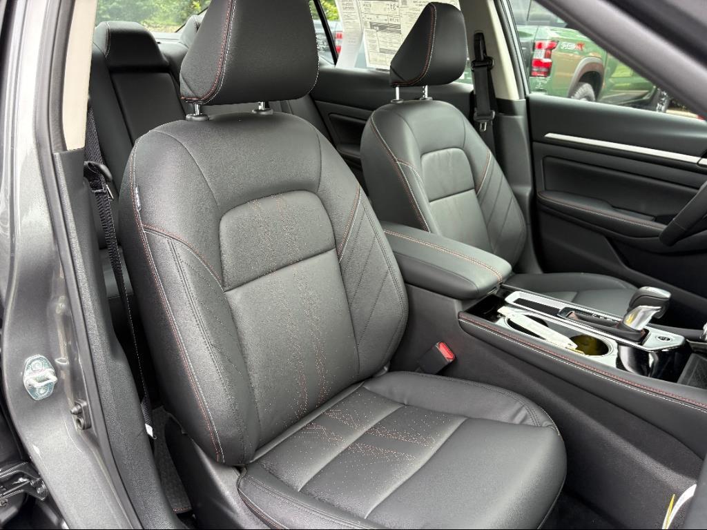 new 2025 Nissan Altima car, priced at $31,779