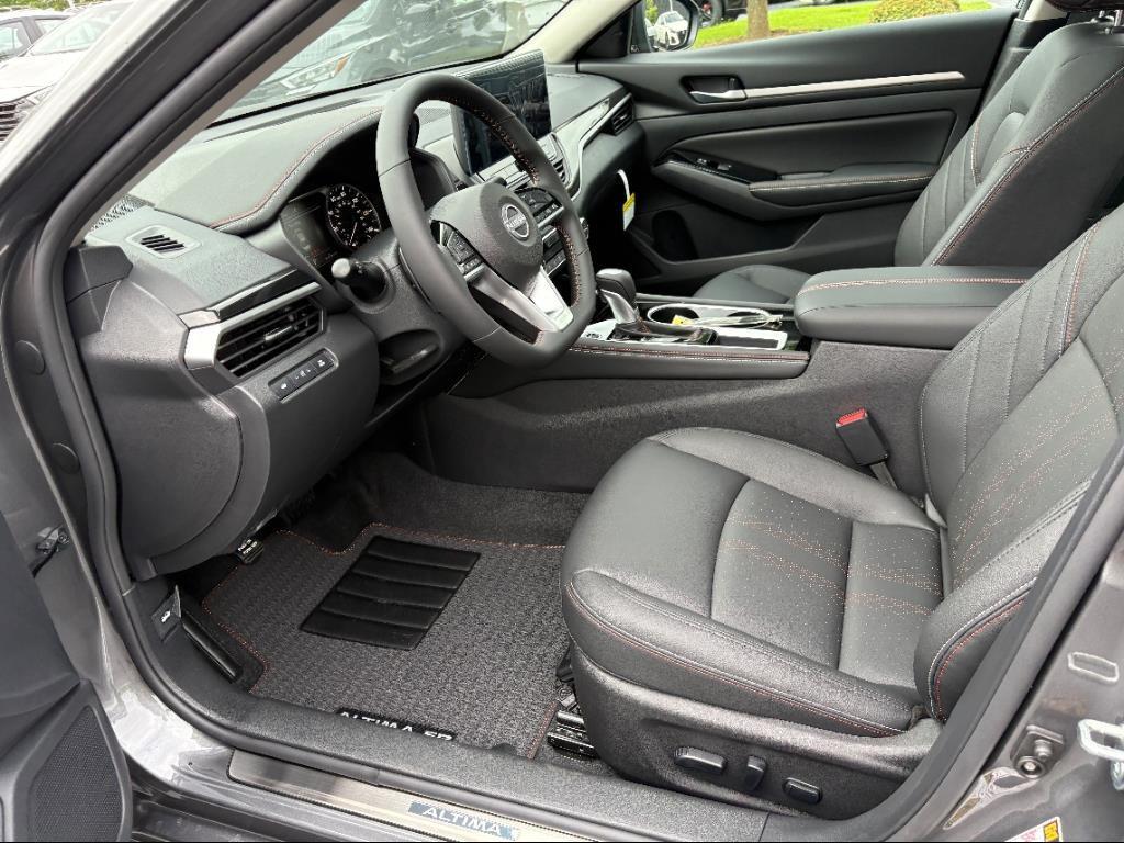 new 2025 Nissan Altima car, priced at $31,779