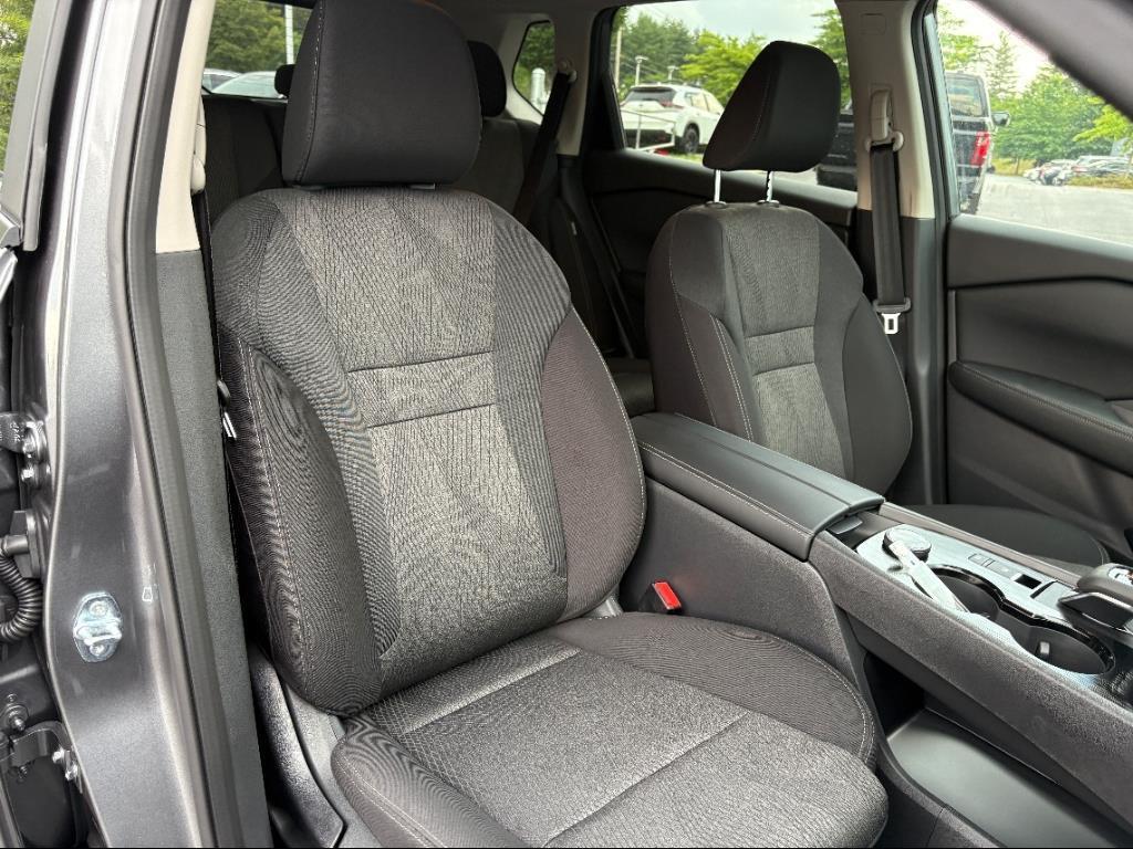 new 2025 Nissan Rogue car, priced at $32,424