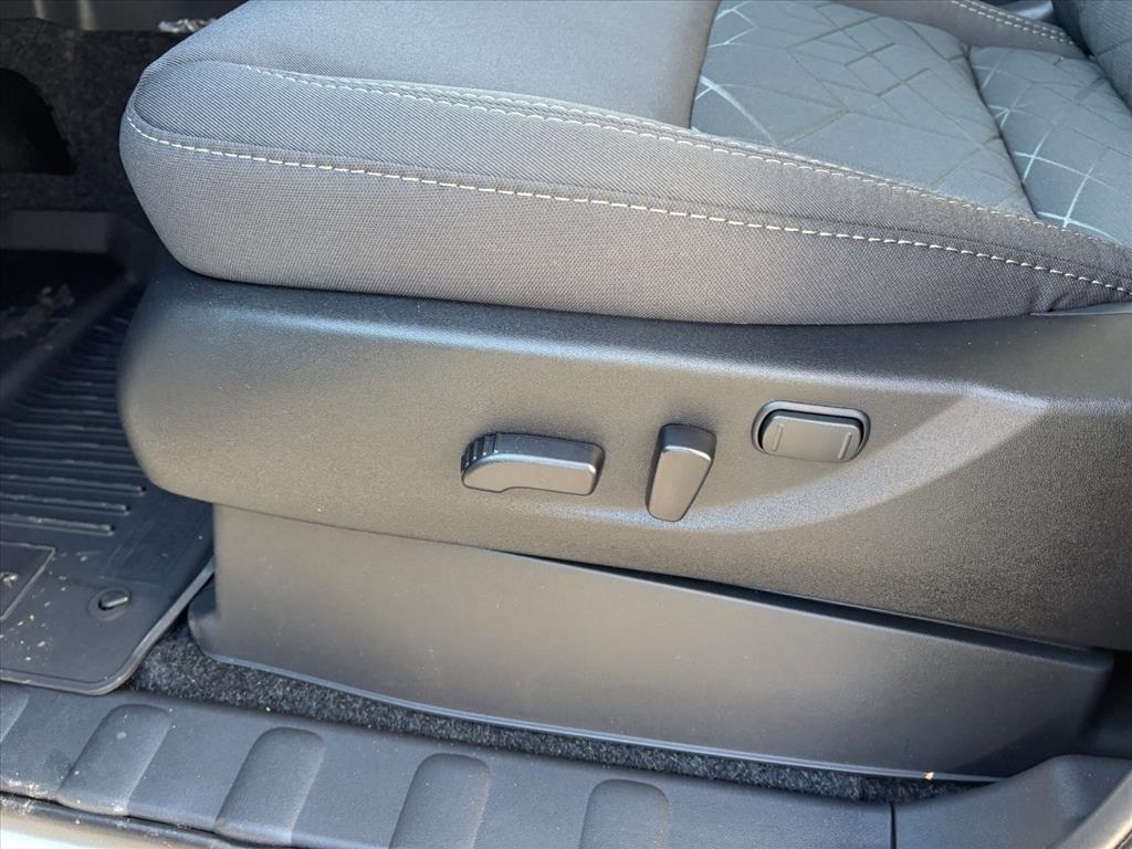 new 2026 Nissan Frontier car, priced at $42,135