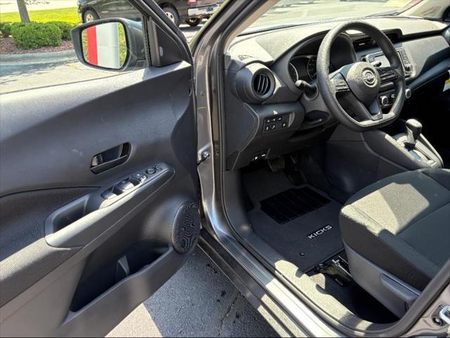 new 2025 Nissan Kicks car, priced at $23,179