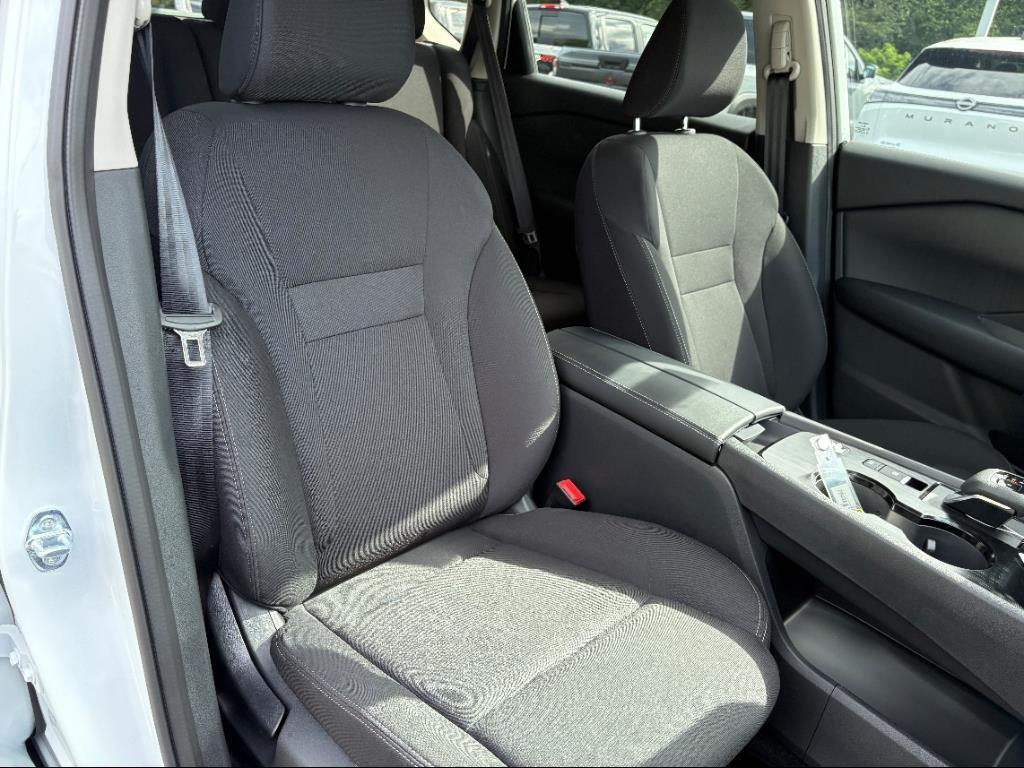 new 2025 Nissan Rogue car, priced at $30,165