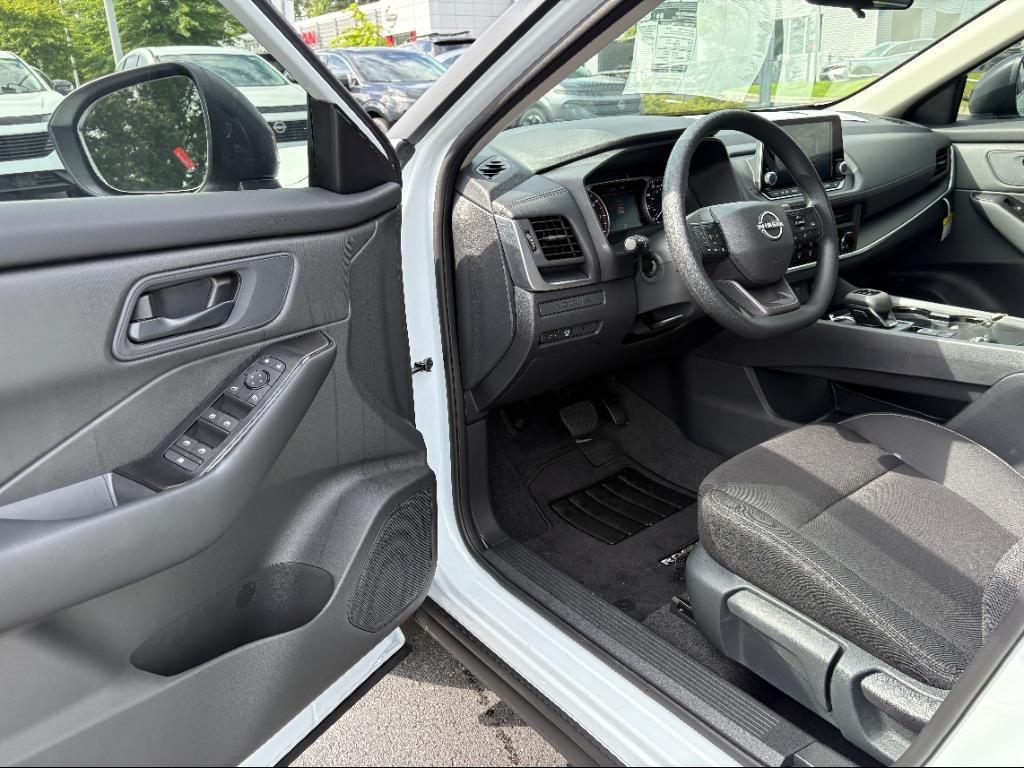 new 2025 Nissan Rogue car, priced at $30,165