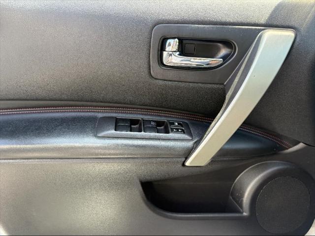 used 2013 Nissan Rogue car, priced at $10,662