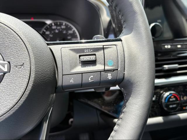 new 2025 Nissan Pathfinder car, priced at $43,324
