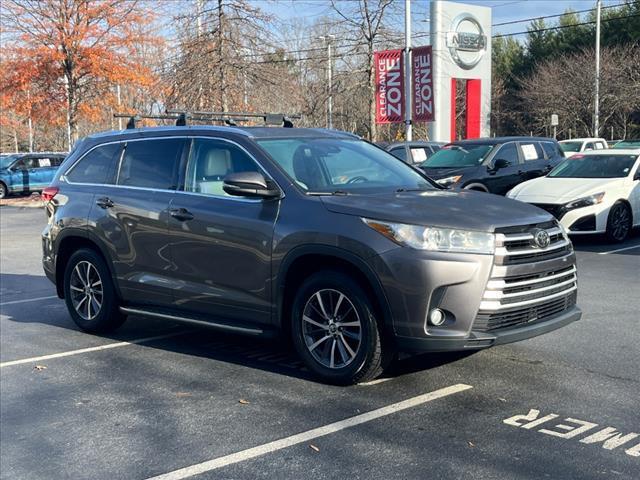 used 2018 Toyota Highlander car, priced at $23,478