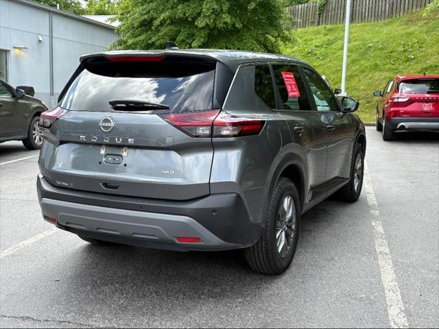 used 2022 Nissan Rogue car, priced at $20,889