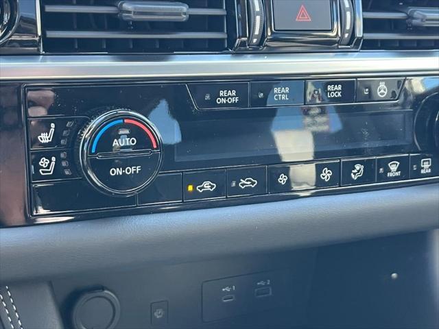 new 2025 Nissan Pathfinder car, priced at $49,465