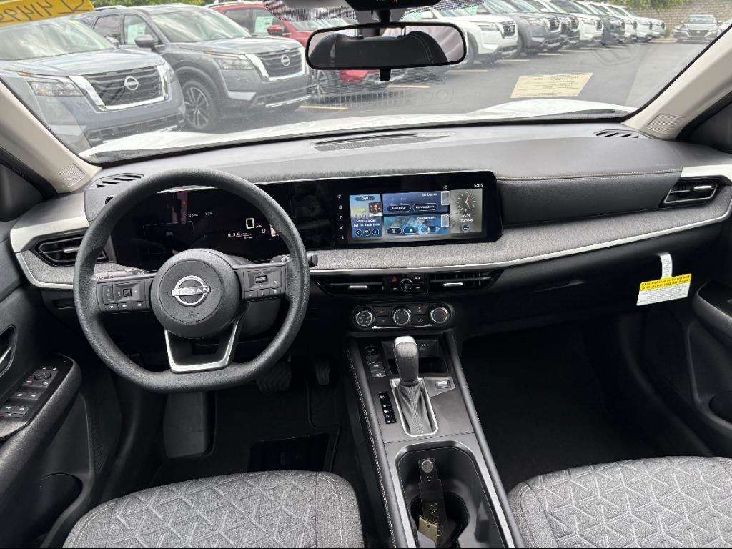 new 2025 Nissan Kicks car, priced at $26,555
