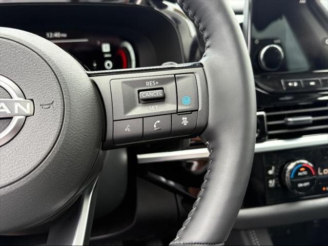 new 2025 Nissan Pathfinder car, priced at $51,898