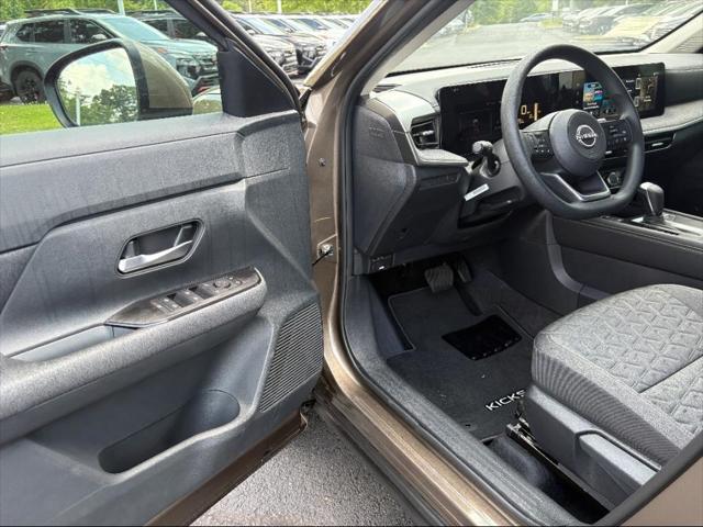 new 2025 Nissan Kicks car, priced at $26,555