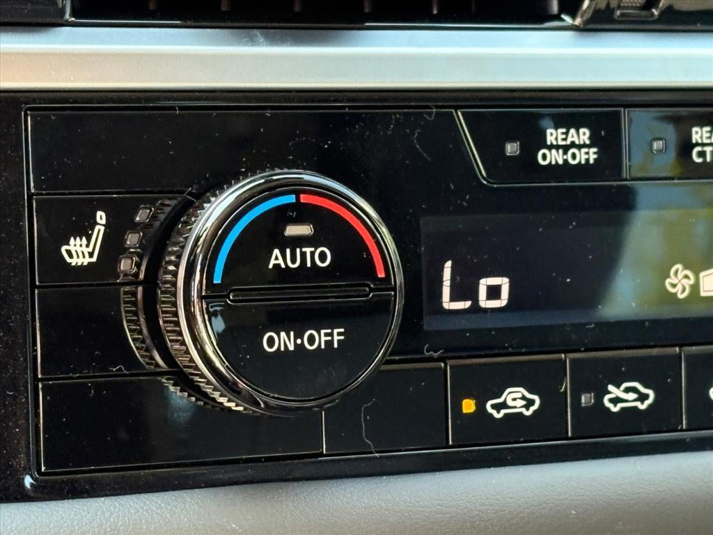 new 2025 Nissan Pathfinder car, priced at $41,895