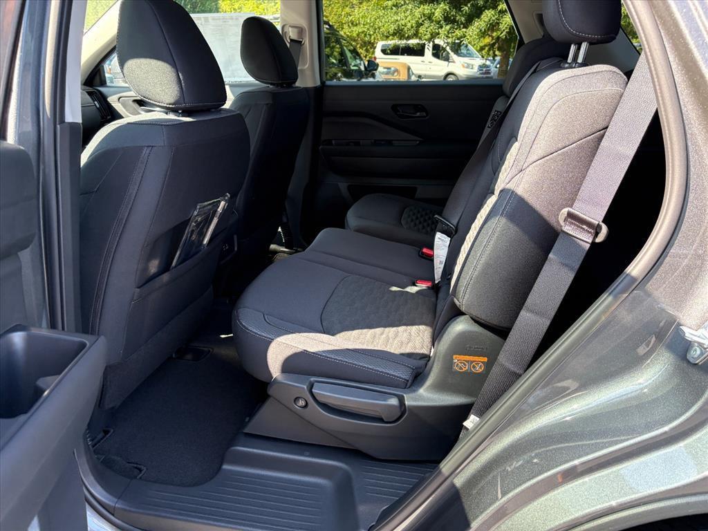 new 2025 Nissan Pathfinder car, priced at $41,895