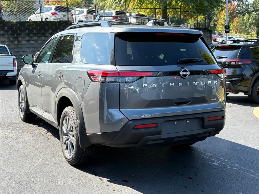 new 2025 Nissan Pathfinder car, priced at $41,895