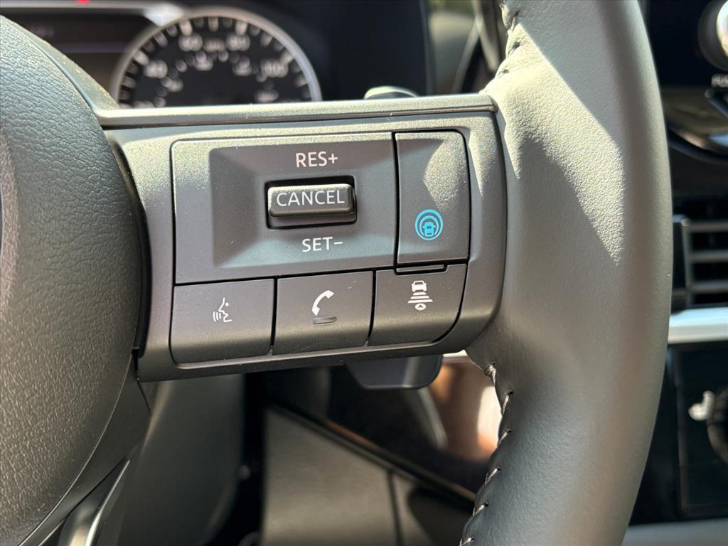 new 2025 Nissan Pathfinder car, priced at $41,895
