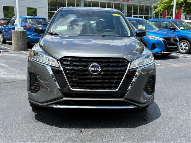 new 2025 Nissan Kicks car, priced at $23,257