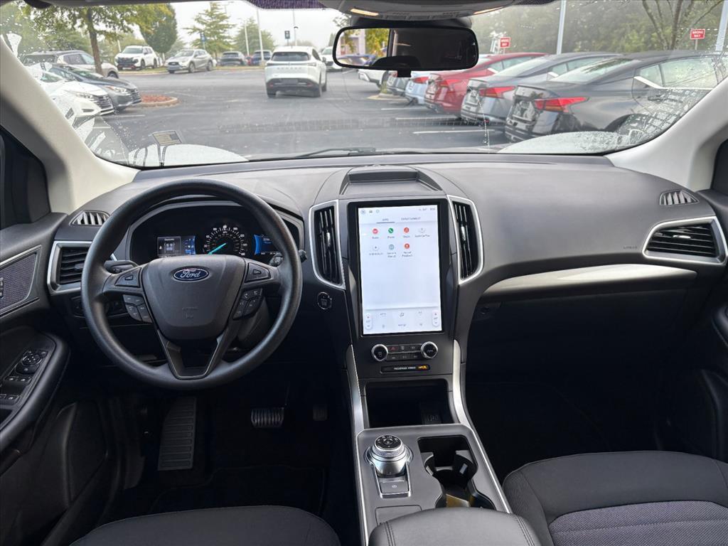 used 2024 Ford Edge car, priced at $27,317