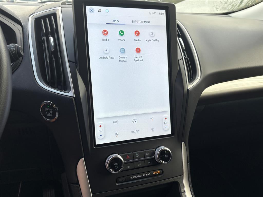 used 2024 Ford Edge car, priced at $27,317