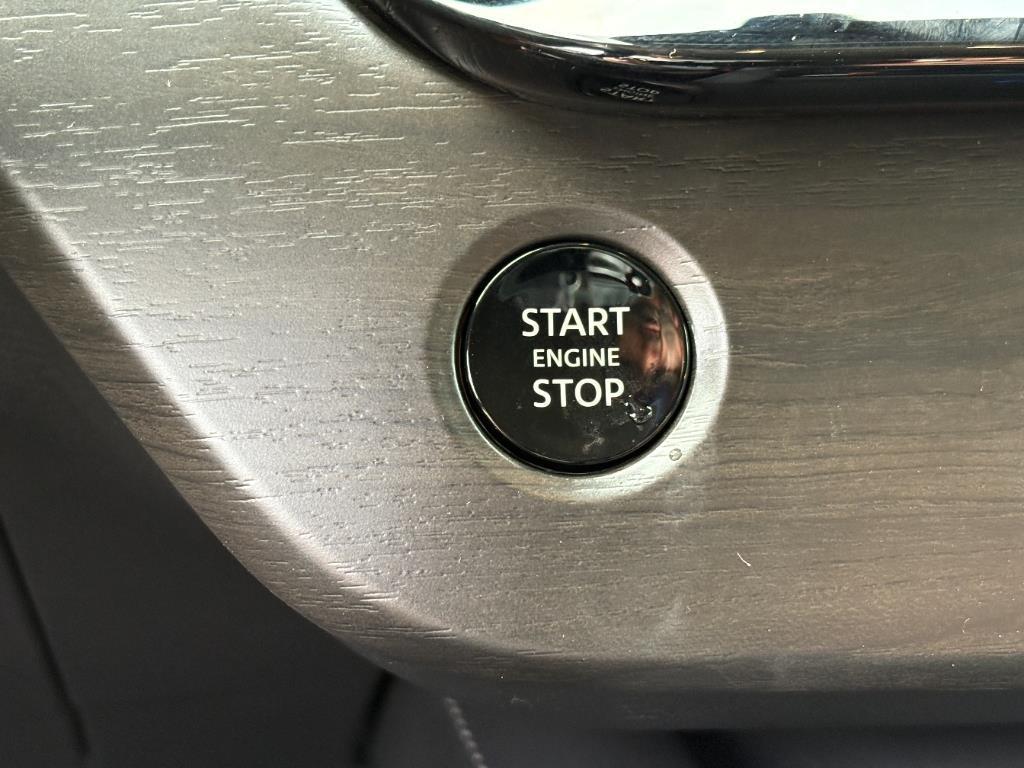 new 2025 Nissan Murano car, priced at $36,875