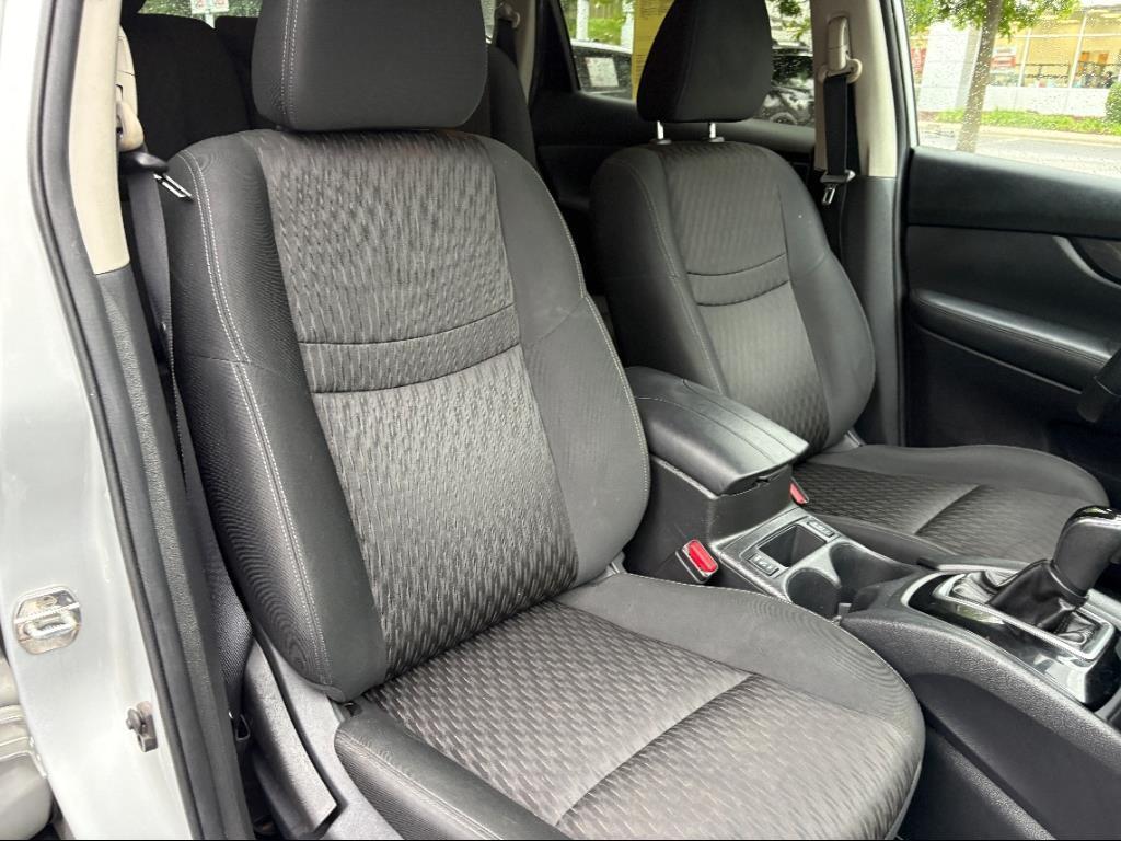 used 2019 Nissan Rogue car, priced at $13,215