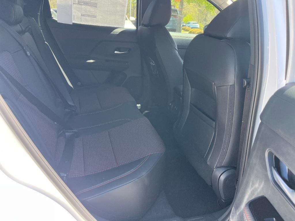 new 2025 Nissan Kicks car, priced at $28,230