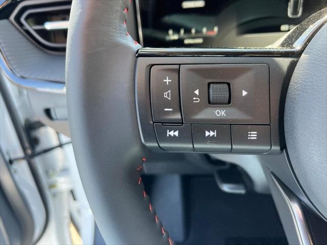 new 2025 Nissan Kicks car, priced at $29,230