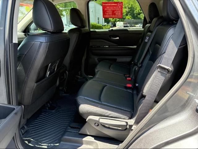 used 2024 Nissan Pathfinder car, priced at $35,420