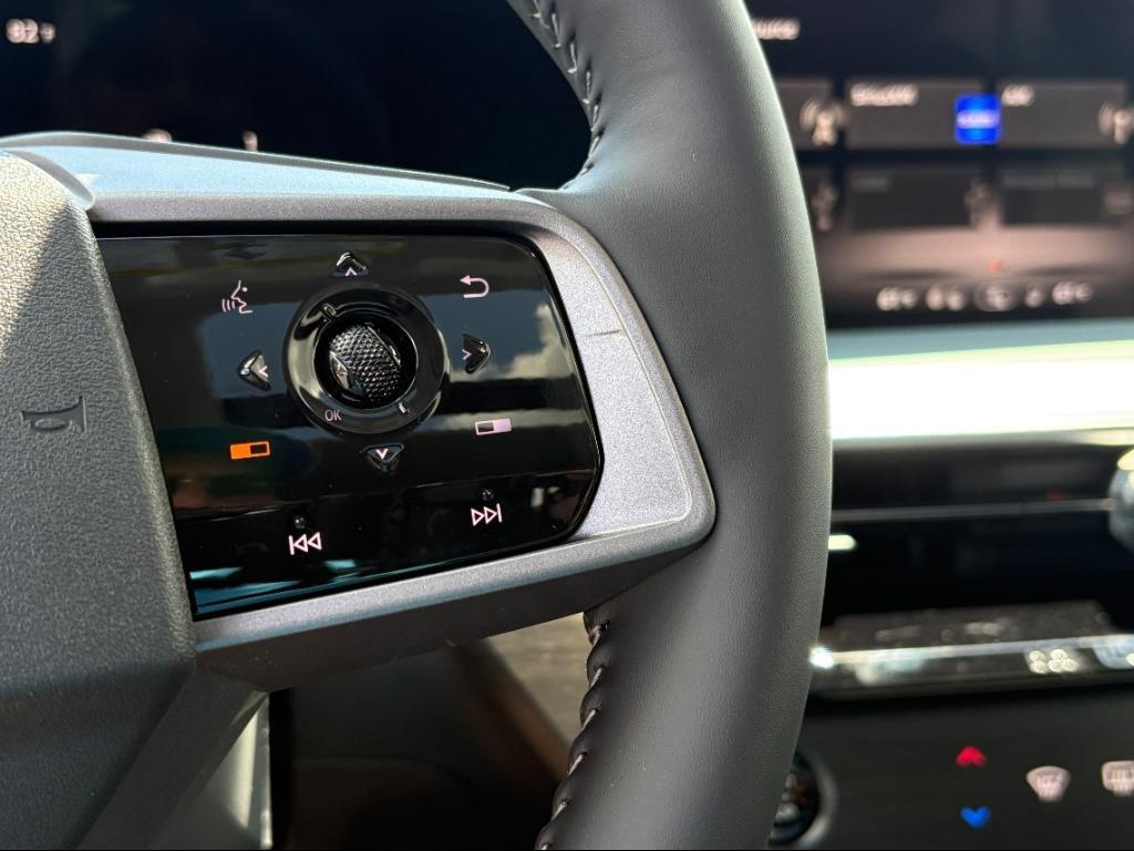 new 2025 Nissan Murano car, priced at $42,003