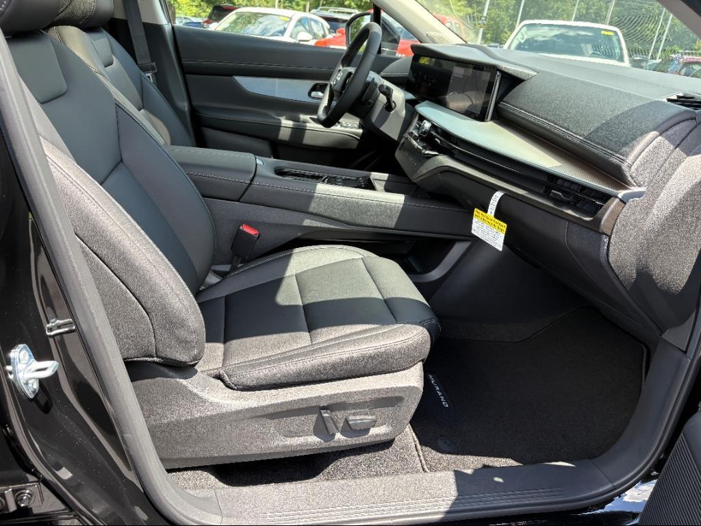 new 2025 Nissan Murano car, priced at $42,003
