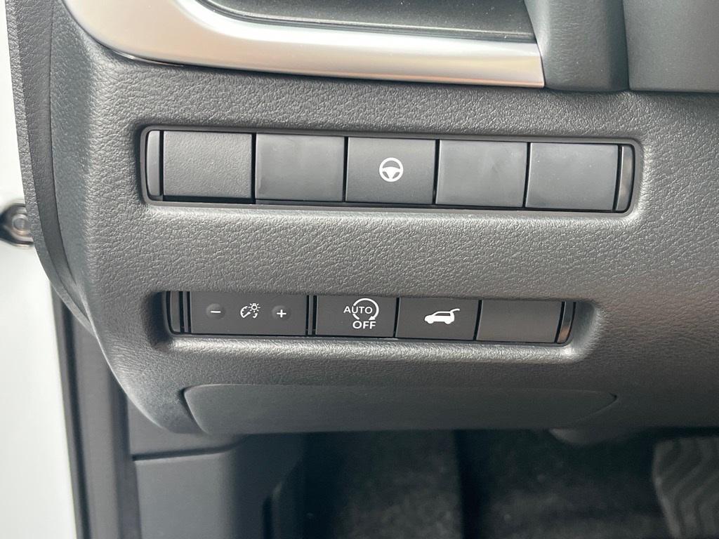 new 2025 Nissan Rogue car, priced at $33,746
