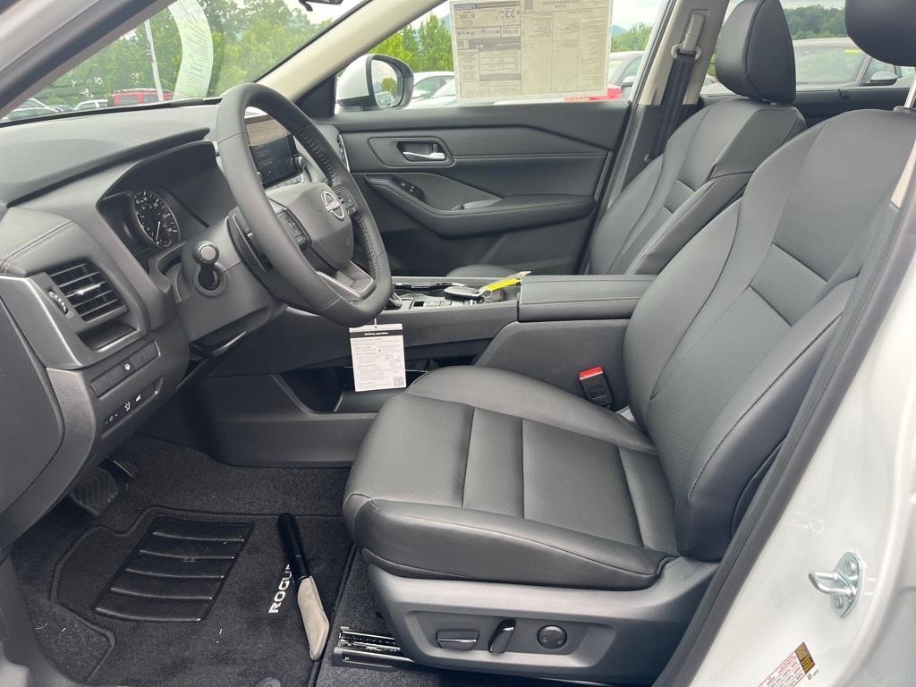 new 2025 Nissan Rogue car, priced at $33,746