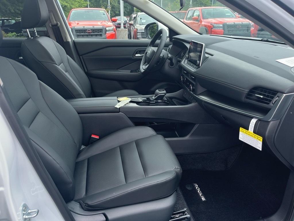 new 2025 Nissan Rogue car, priced at $33,746
