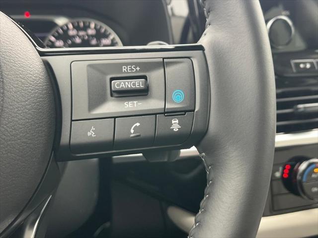 new 2025 Nissan Pathfinder car, priced at $43,396
