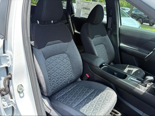 new 2025 Nissan Kicks car, priced at $24,403
