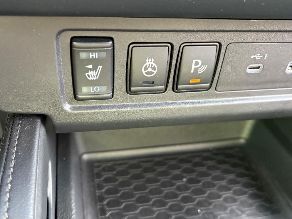 used 2022 Nissan Frontier car, priced at $35,736