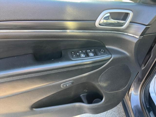 used 2020 Jeep Grand Cherokee car, priced at $20,699