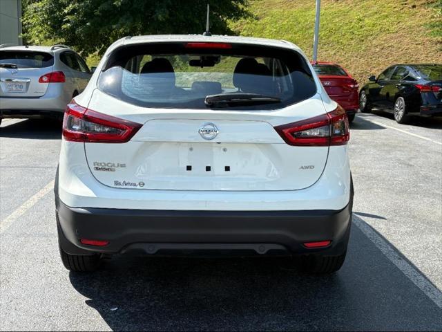 used 2021 Nissan Rogue Sport car, priced at $18,166