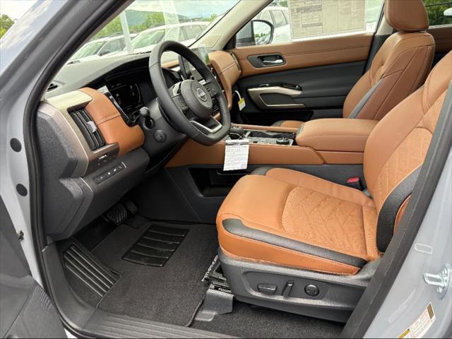 new 2025 Nissan Pathfinder car, priced at $51,407