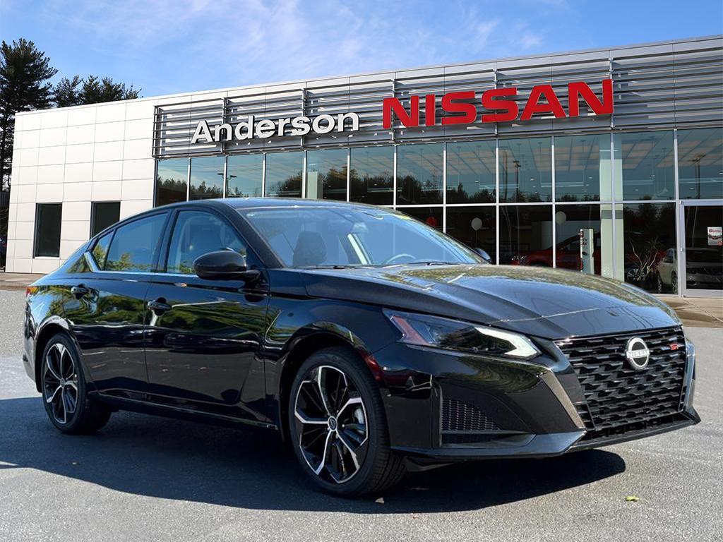 new 2025 Nissan Altima car, priced at $29,194
