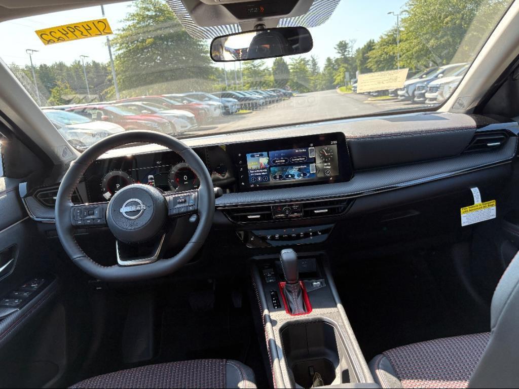 new 2025 Nissan Kicks car, priced at $31,027