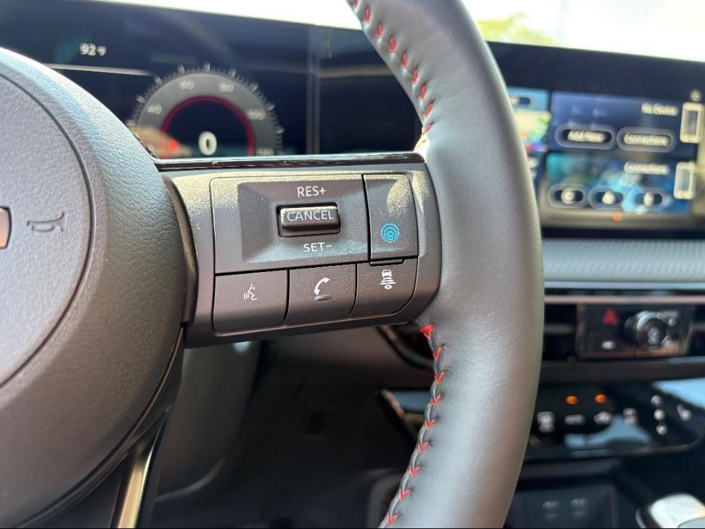new 2025 Nissan Kicks car, priced at $31,027