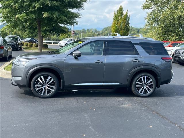 new 2024 Nissan Pathfinder car, priced at $49,640